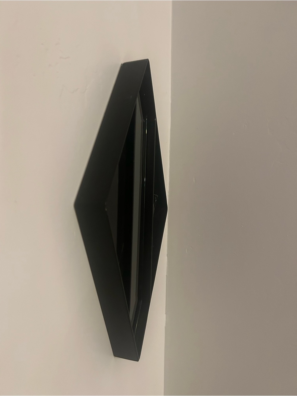Vintage Diamond -Shaped Black Wall Mirror with granite veining - Picture 3 of 5